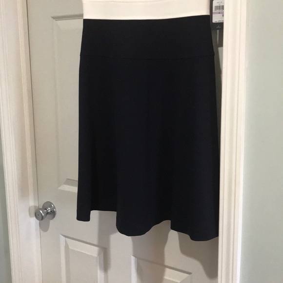 Tommy Hilfiger Dress, size 6 - Picture 5 of 7